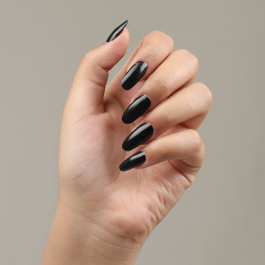 FYORR Long Lasting And Pigmented Nail Polish Enamel Color (Midnight Black) (15ml)